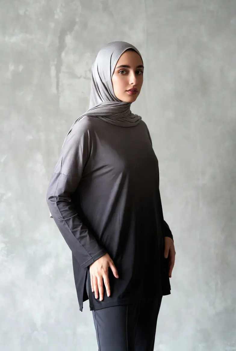 All-Gray Monochrome Look 